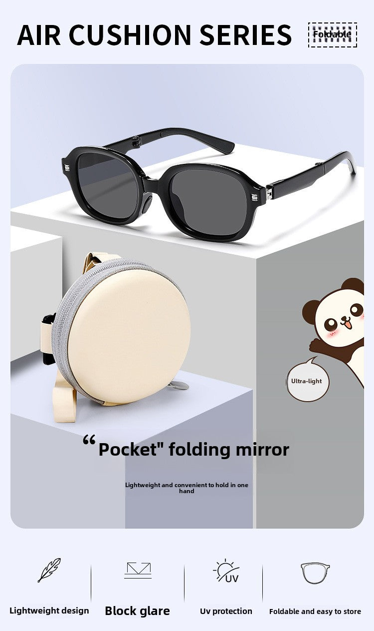 The new small frame is convenient and can carry UV-proof folding sunglasses.